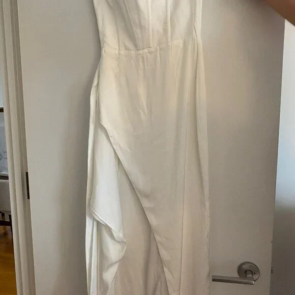 V. Chapman June Corset Front-Slit Gown - Ivory